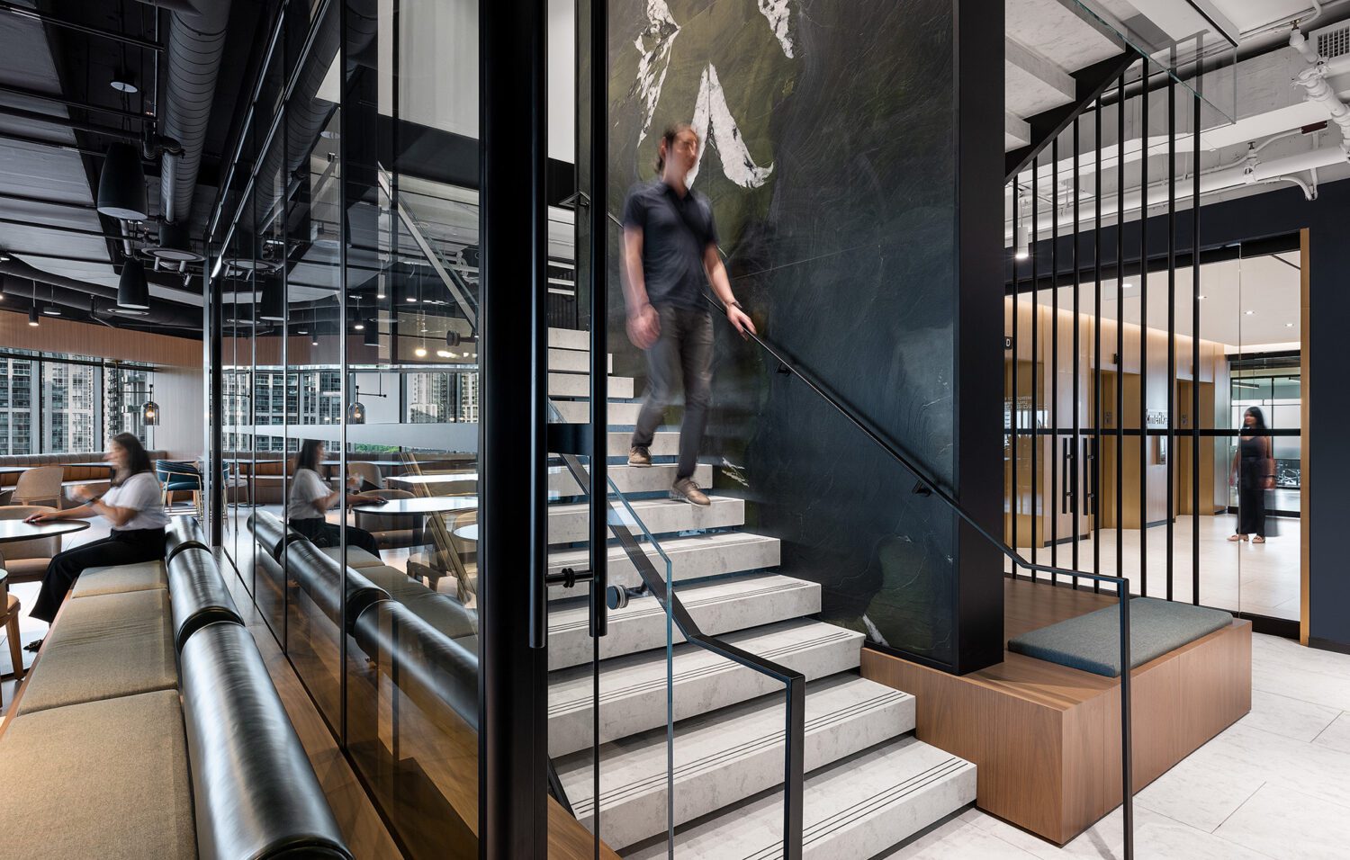Menkes Head Office, Toronto, Figure3. Workplace Design